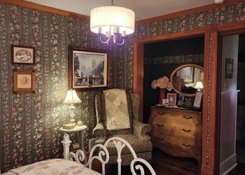 Applesauce Inn B&B hotel thumbnail 2