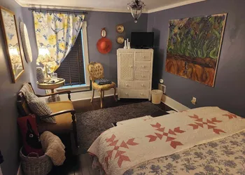 Applesauce Inn B&B hotel thumbnail 5