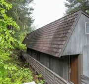 Glacier Bay Lodge hotel detail image 7
