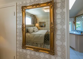 Crystal's View Bed & Breakfast hotel thumbnail 7