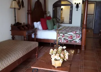 Unique Master 1 Bedroom Suite 1 King hotel thumbnail 3