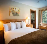 Paradise Lodge & Bungalows hotel detail image 4