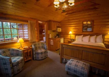 Paradise Lodge & Bungalows hotel thumbnail 7