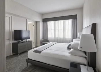 AKA Rittenhouse Square hotel thumbnail 8