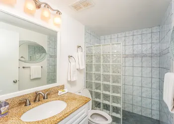 Sea Ge 1-203 1 Bedroom Condo by RedAwning hotel thumbnail 7