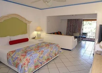 Special Offer, Unbeatable Location - 2BR Suite hotel thumbnail 2