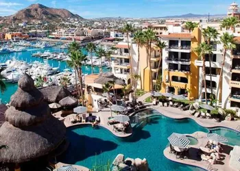 Special Offer, Unbeatable Location - 2BR Suite hotel thumbnail 8