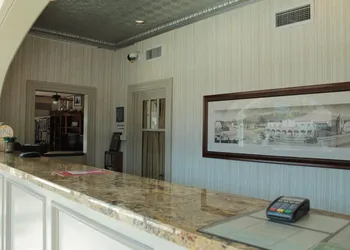 Historic Dow Hotel hotel thumbnail 2