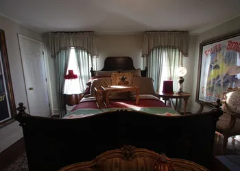 Sunnyside Bed & Breakfast hotel thumbnail 5