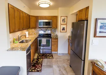 Royal Kahana 220 - 2Br Condo hotel thumbnail 6