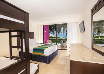 Crown Paradise Club Cancun All Inclusive hotel thumbnail 7