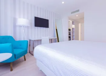 NH Puebla Finsa hotel thumbnail 5