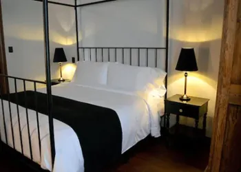 Casa de los Olivos hotel thumbnail 3