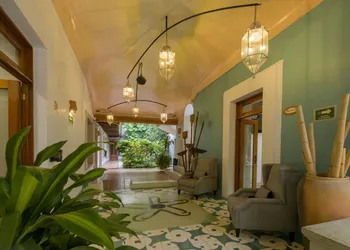 Casa Vertiz hotel thumbnail 3