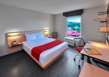 City Express by Marriott Tampico hotel thumbnail 7