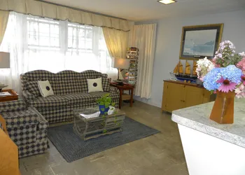 Colonial Gables Oceanfront Village hotel thumbnail 2