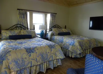 Colonial Gables Oceanfront Village hotel thumbnail 7
