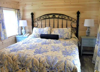 Colonial Gables Oceanfront Village hotel thumbnail 8