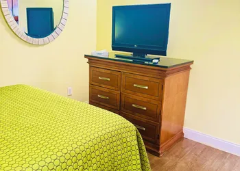 Classic Suites hotel thumbnail 2