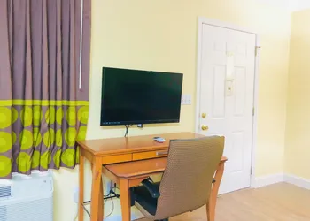 Classic Suites hotel thumbnail 5