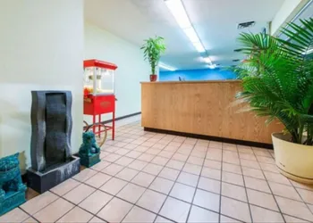 Knights Stay Inn Frankfort hotel thumbnail 2
