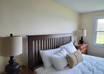 East Wind Inn on the Water hotel thumbnail 7