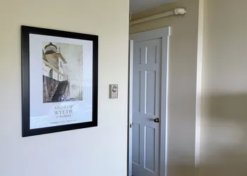 East Wind Inn on the Water hotel thumbnail 8