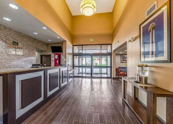 Quality Inn West Plano - Dallas hotel thumbnail 4