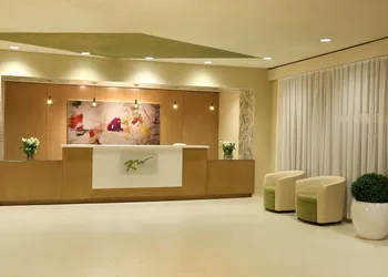 Kellogg West Conference Center and Hotel hotel thumbnail 2
