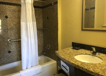 Western Village Inn hotel thumbnail 8