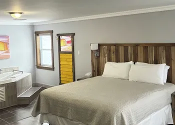 Augustus Jane Inn hotel thumbnail 2