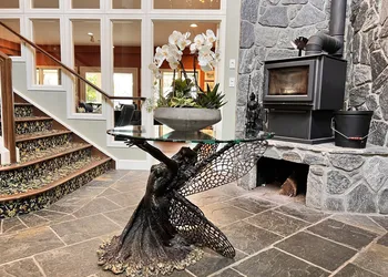 Woodstone Manor Inc. hotel thumbnail 2