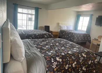 Geneva Motel Daly City hotel thumbnail 6