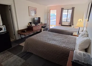 Southwest Motel hotel thumbnail 4