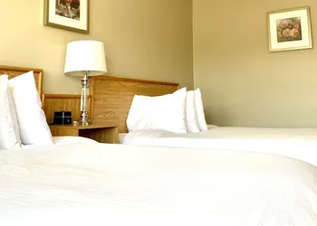 Twilight Country Motel hotel thumbnail 6