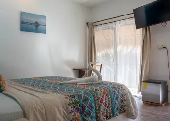Azul 36 hotel thumbnail 5