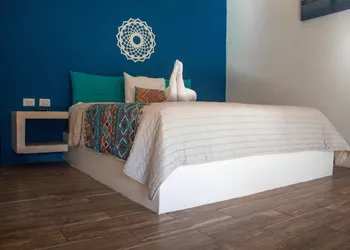 Azul 36 hotel thumbnail 6