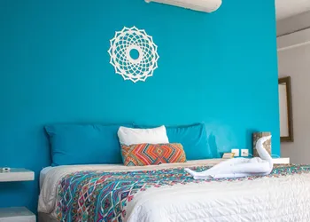 Azul 36 hotel thumbnail 7