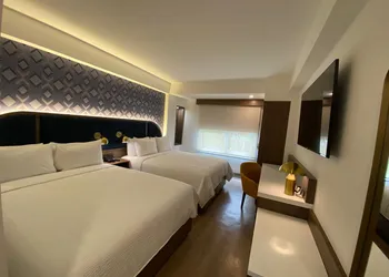 Holiday Inn Express Ciudad De Mexico Condesa by IHG hotel thumbnail 3