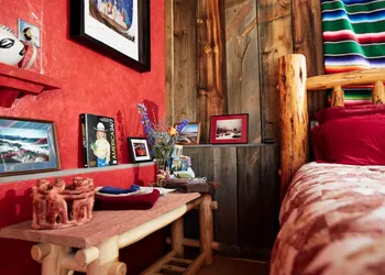 Devils Tower Lodge (Bed and Breakfast) hotel thumbnail 8