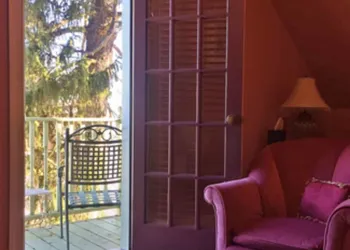 Inn At The Canal Bed & Breakfast hotel thumbnail 8