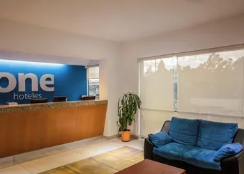 One Puebla Finsa hotel thumbnail 4