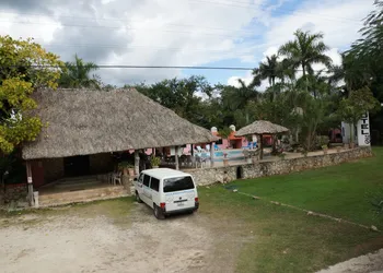 Hotel DORALBA INN Chichén hotel thumbnail 3