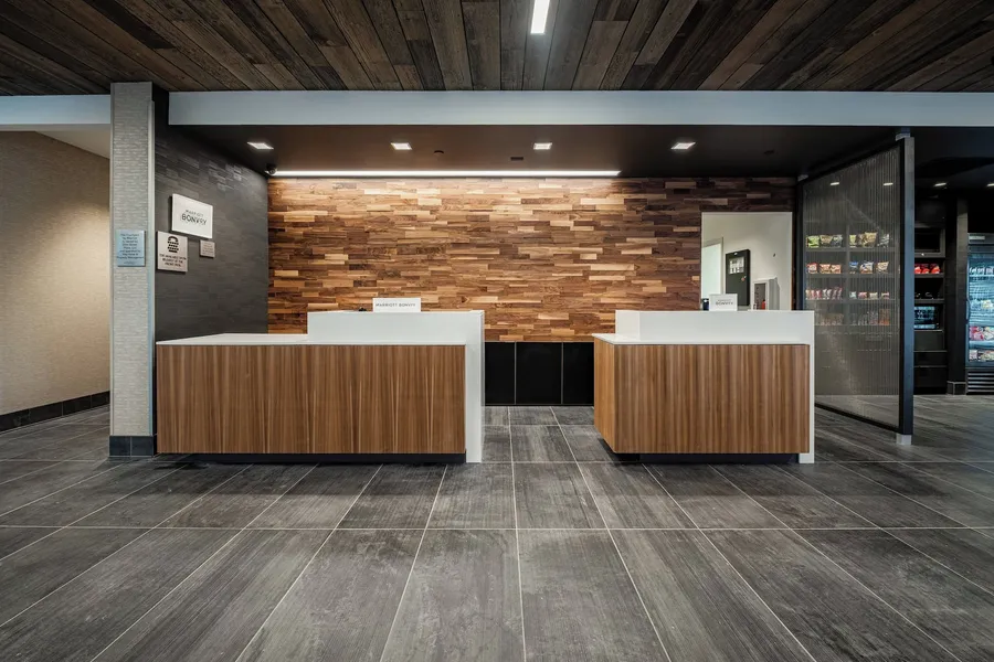 Courtyard by Marriott Toledo West hotel detail image 2