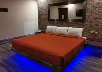 Hotel Plaza Arteaga hotel thumbnail 3