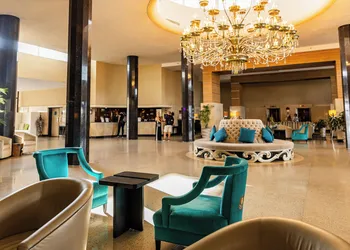 Sherry Frontenac Oceanfront Hotel hotel thumbnail 6