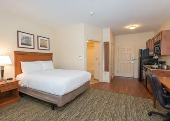 Candlewood Suites Mobile‑Downtown by IHG hotel thumbnail 4