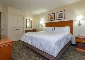 Candlewood Suites Mobile‑Downtown by IHG hotel thumbnail 7