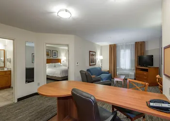 Candlewood Suites Mobile‑Downtown by IHG hotel thumbnail 8