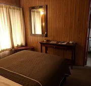 Lakeview Motel hotel detail image 5